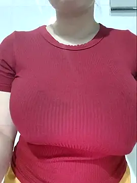 Chatroom XXX en direct de Shine_Mai