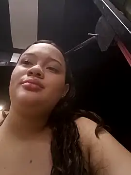 Chatroom XXX en direct de Datoka_adrenaline