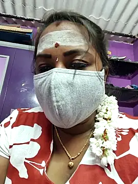 Tamil_Hot_Priya 网络视讯表演