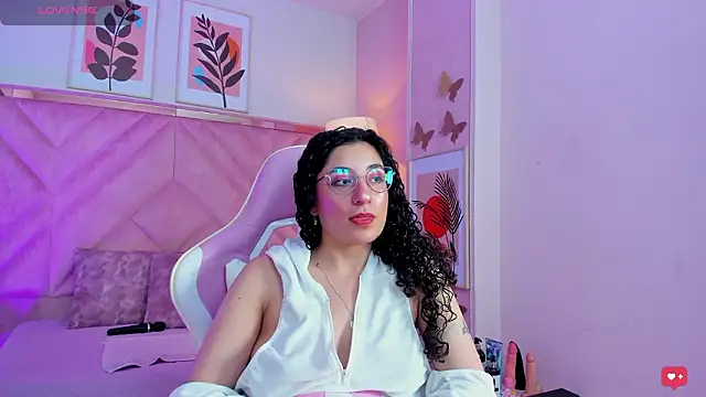 DemiJones_'s Live XXX Chat