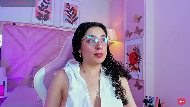 DemiJones_: απευθείας συνομιλία ΧΧΧ