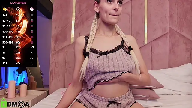 SelenaDazeのライブXXXチャット