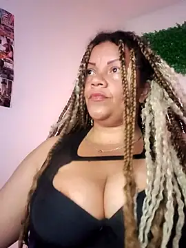 Eva_Luxei Chat XXX live