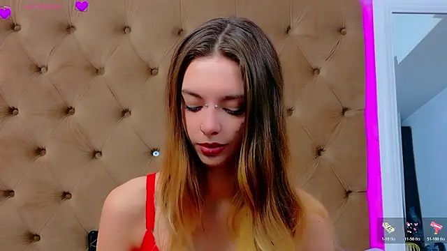 CoraVex: απευθείας συνομιλία ΧΧΧ