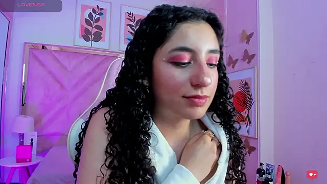 DemiJones_ Chat XXX in diretta