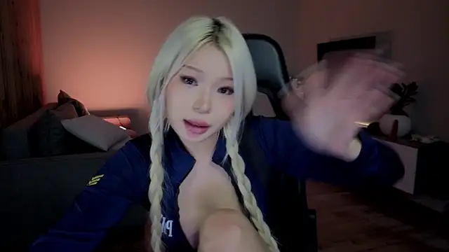 RileyMee Live XXX-chat