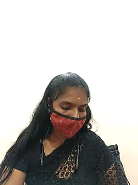 Show modela Tamil_Yalini12 na web-kameri