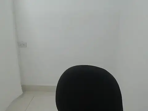 estefania224: απευθείας συνομιλία ΧΧΧ