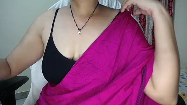 Czat XXX na żywo – Sexy_HouseWifee