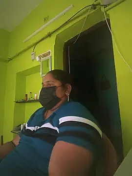 عرض كام Villageanuty