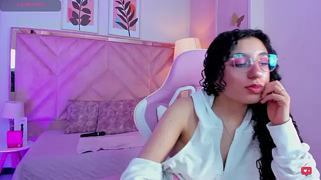 Chat +18 de DemiJones_ ao vivo