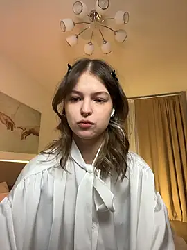 Lisa_Blossom: απευθείας συνομιλία ΧΧΧ