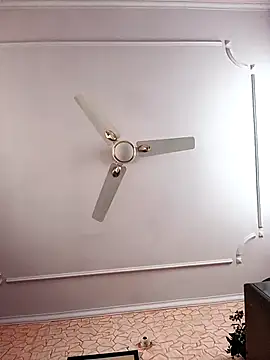 sexygirl889 Adlı Modelin Web Kamerası Şovu