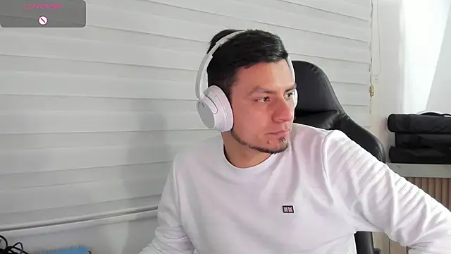 Chat XXX en directo de Rick_Adams