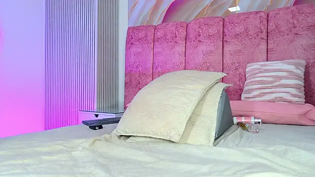 Chatroom XXX en direct de emmacurvy