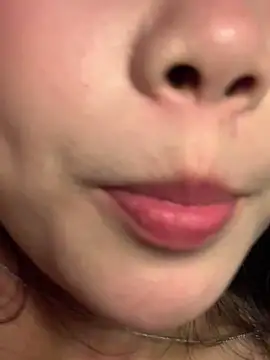 Baa-bee22 Adlı Modelin Canlı XXX Sohbeti