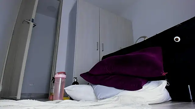 Skarleth69 Live XXX-Chat