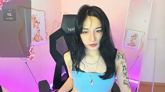 AliceeinWonderlanddd – Naživo XXX chat