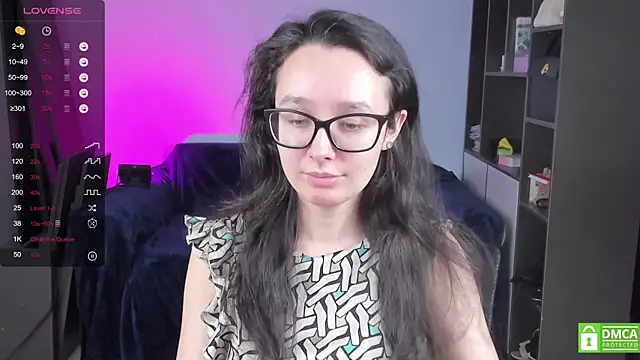 Agatta_Smith Adlı Modelin Canlı XXX Sohbeti