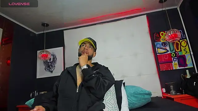 دردشة Aiden_Cash7 الجنسية المباشرة