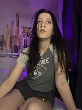 MonicaSweetx Adlı Modelin Canlı XXX Sohbeti