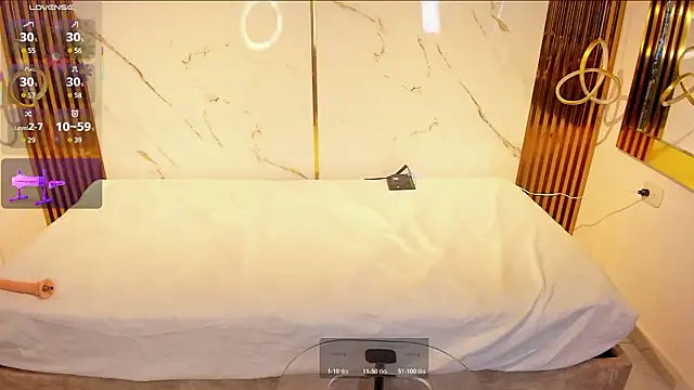 CandyRouse__ élő XXX-chatje