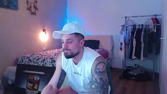 Tiberius_hunk Show Webcam