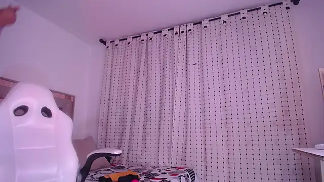 Živý XXX chat salomecastro_