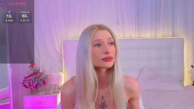 Monica_Leen Chat XXX live