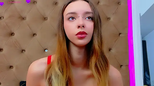 دردشة CoraVex الجنسية المباشرة