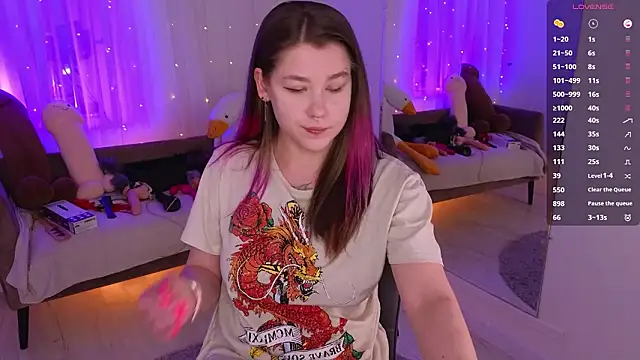 Mira_Falls Adlı Modelin Canlı XXX Sohbeti