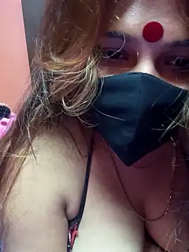 BongQueen9: διαδικτυακό σόου στην κάμερα