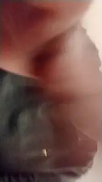 ShakeyJ87 Show in webcam