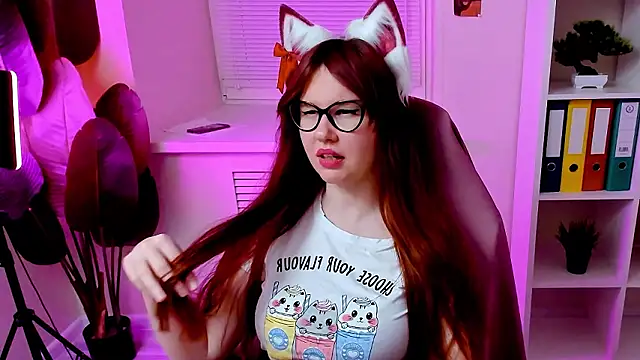 CarolGiggly Adlı Modelin Canlı XXX Sohbeti