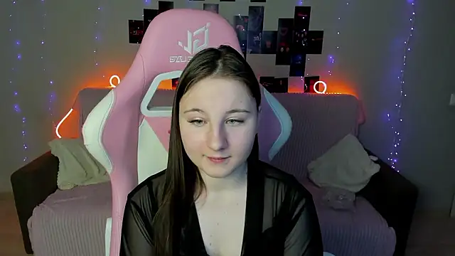 EvaxCharm élő XXX-chatje