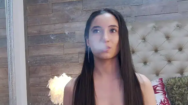 دردشة CarolinaBlair الجنسية المباشرة