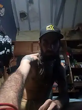 hairy_mannn live XXX chat