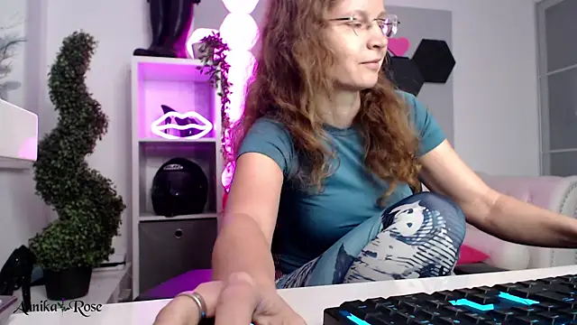 AnnikaRose Chat XXX live