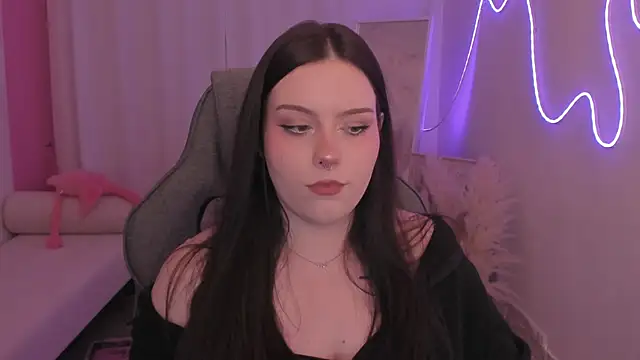 CoraMiel Live XXX-Chat