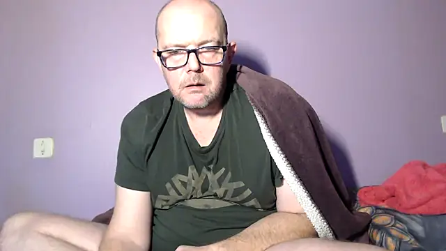 hairy_orbite live XXX chat