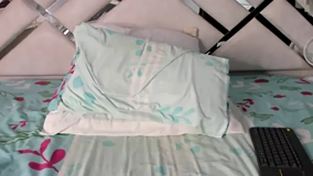 maybelline69 live XXX chat