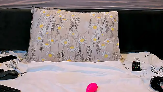 wowsquirtx Live XXX-Chat