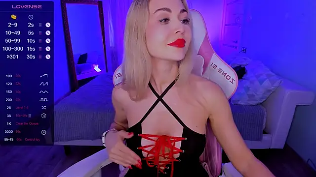 AdeleRoberts Adlı Modelin Canlı XXX Sohbeti