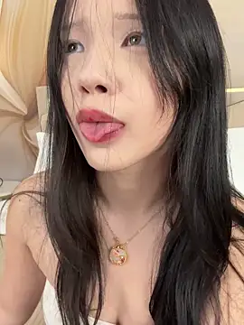 Czat XXX na żywo – AnneCurtis