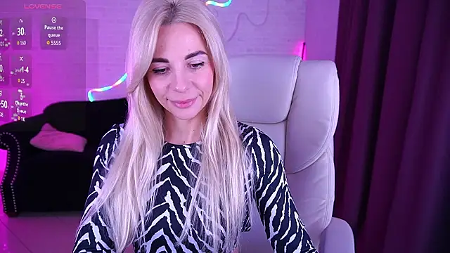 Webkamerová show BellaRayyy