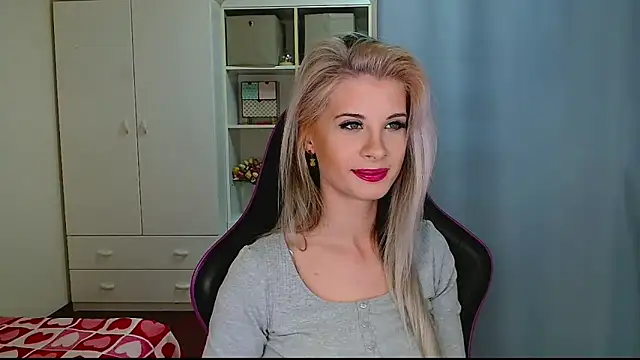 Živý XXX chat KristineGlow