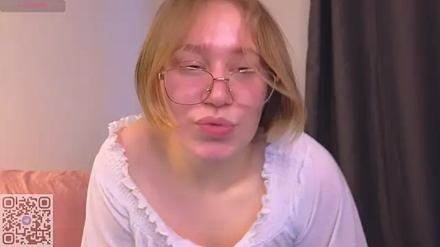 starsonthesky Chat XXX in diretta