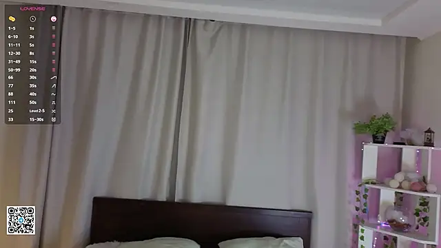 LaveraMeling Live XXX-Chat