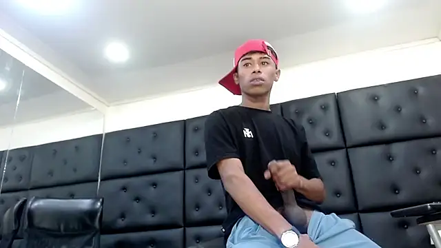 TonnyMarck Chat XXX in diretta