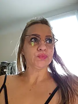 Živý XXX chat Blonikicia